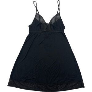 Victoria's Secret black lace trim chemise size S / 170 / 88A